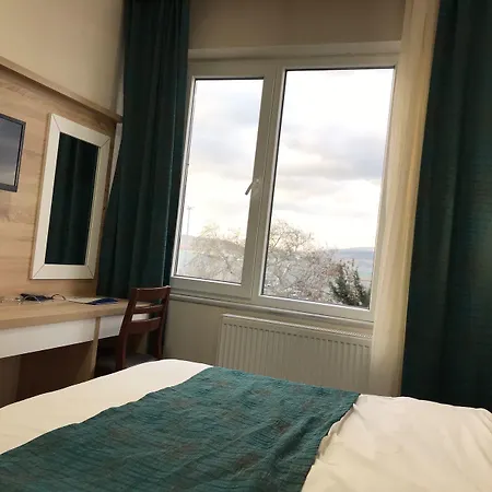 Tum 3* Бандырма