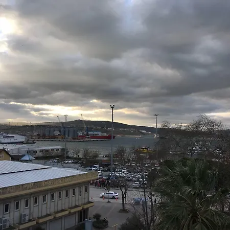 Tum Отель Бандырма